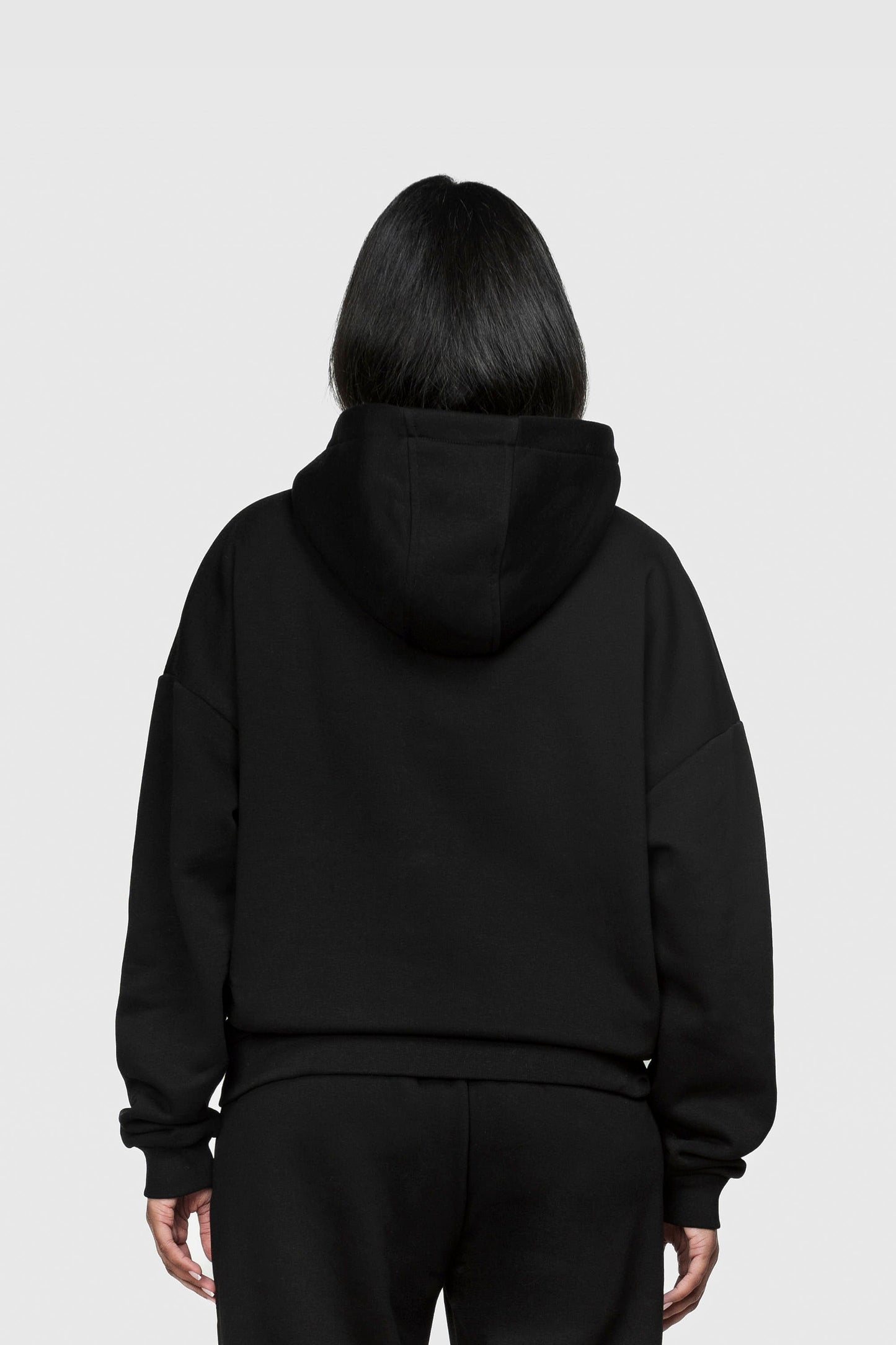 BASIC HOODIE BLACK