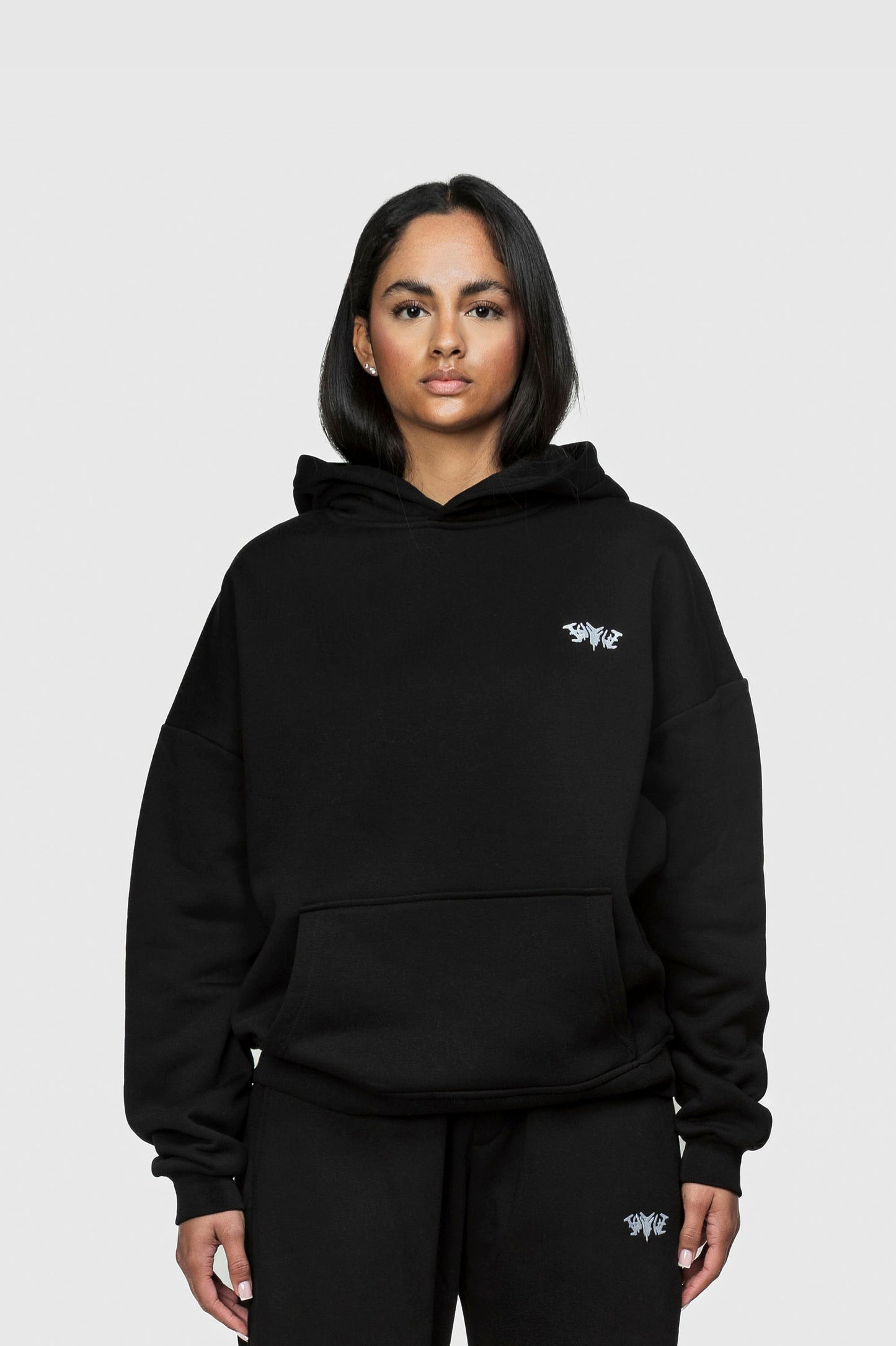 BASIC HOODIE BLACK