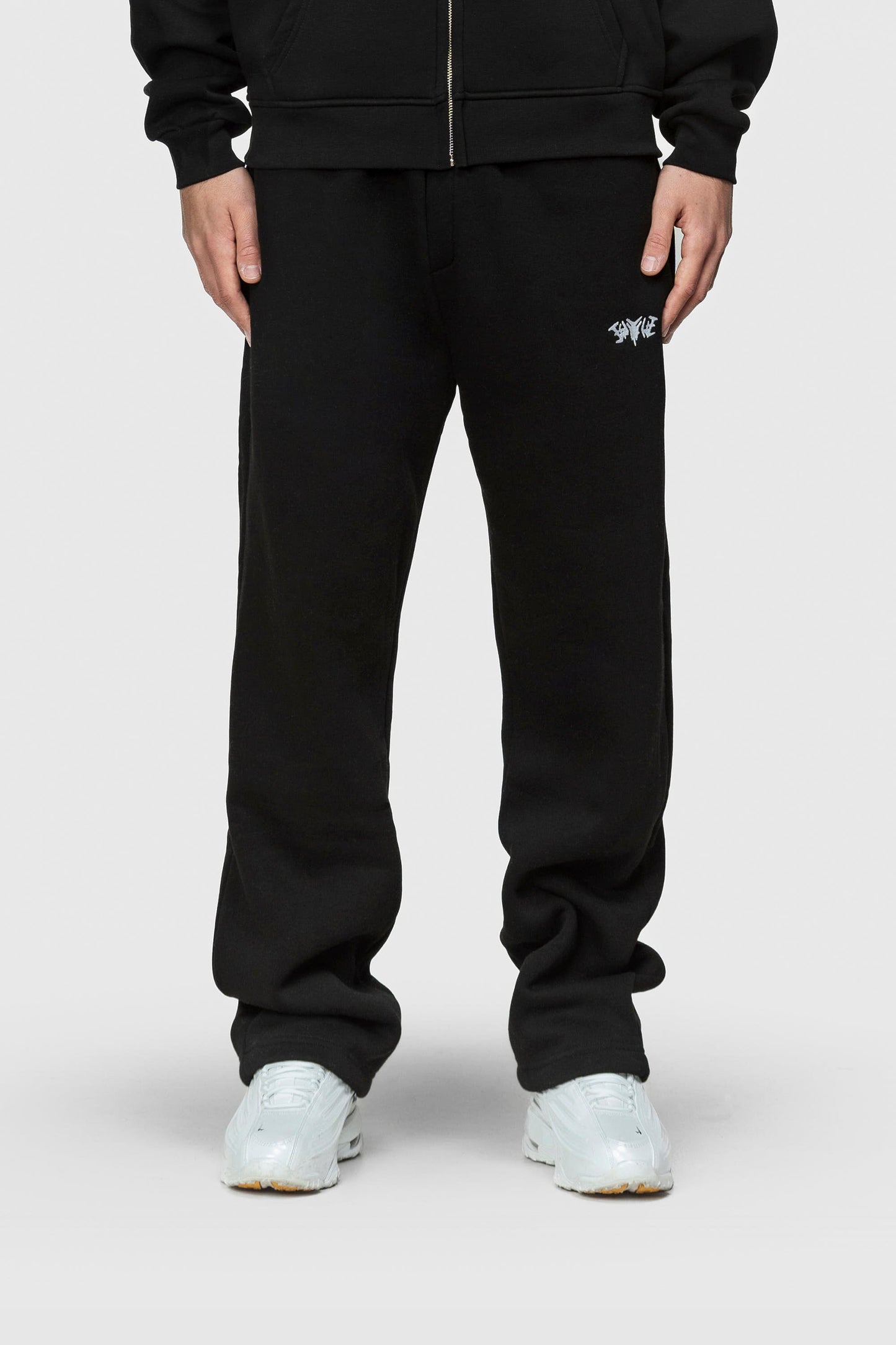 BASIC SWEATPANTS BLACK