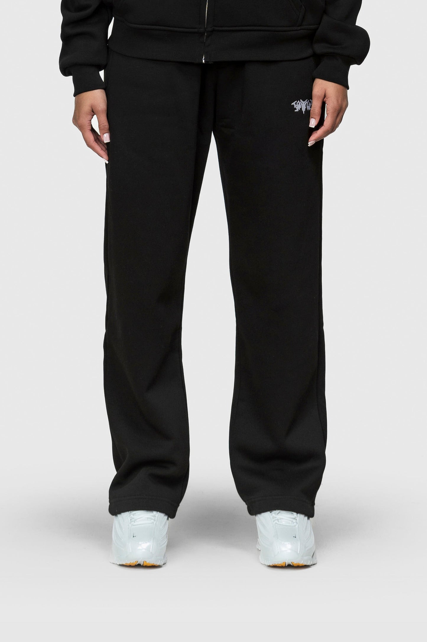 BASIC SWEATPANTS BLACK